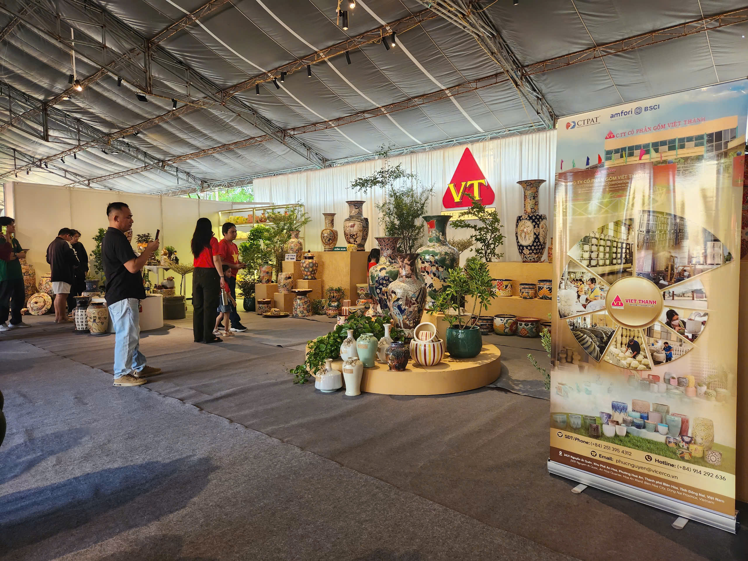 Bien Hoa – Dong Nai Ceramics & Hot Air Balloon Festival 2025 Officially Opening