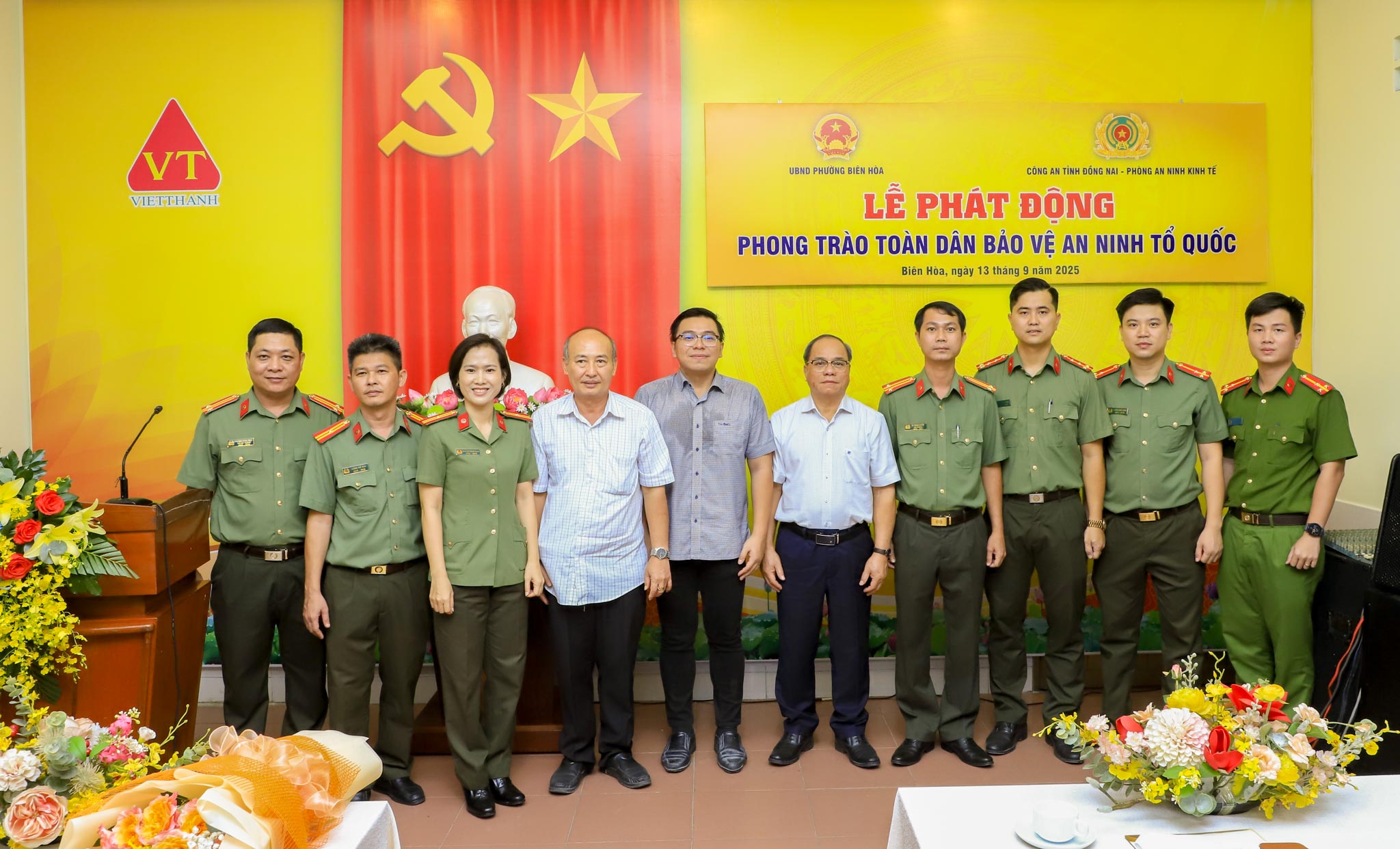 Lễ Phát Động Phong Trào Toàn Dân Bảo Vệ An Ninh Tổ Quốc Gắn Với Công Tác Dân Vận Tại Công Ty Cổ Phần Gốm Việt Thành